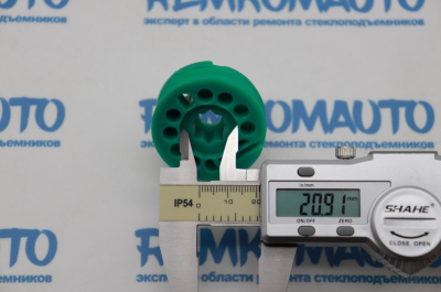 Ролик стеклоподъёмника (катушка стеклоподъемника) 771177