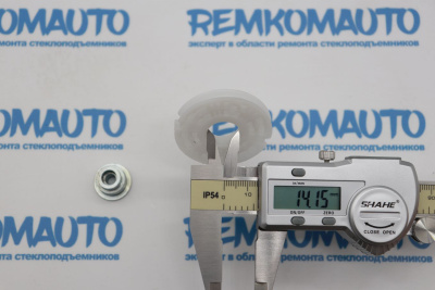 Обводной ролик стеклоподъёмника с клепкой 770587