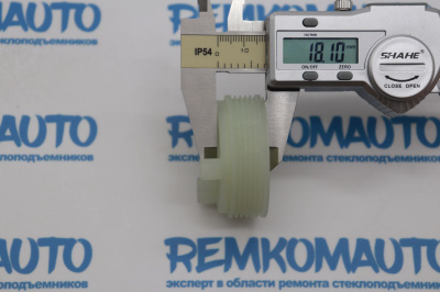 Ролик стеклоподъёмника (катушка стеклоподъемника) 770926