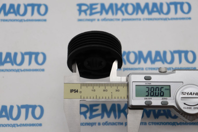 Ролик стеклоподъемника (катушка стеклоподъемника) 771756