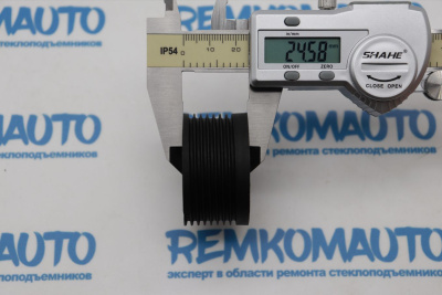 Ролик стеклоподъемника (катушка стеклоподъемника) 771608