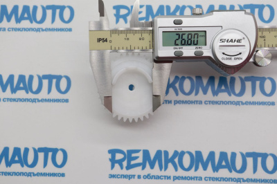 Шестерня замка двери Ford Connect (перед. лев./прав.) 770755