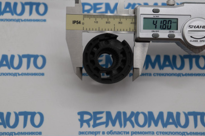 Ролик стеклоподъёмника (катушка стеклоподъемника) 770059