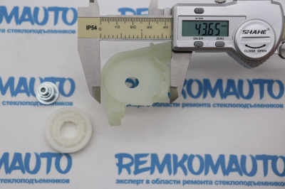 Обводной ролик стеклоподъёмника (комплект) 770334