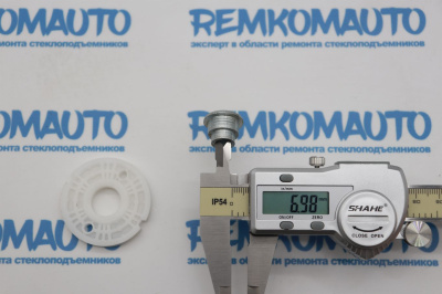 Обводной ролик стеклоподъёмника с клепкой 770587