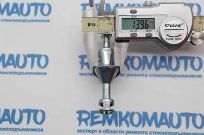 Шток личинки замка двери BMW 3-series E90/E91/E93 (перед. лев./прав.) 771730