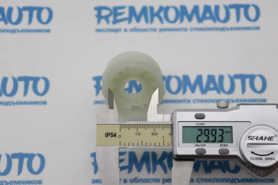 Ролик стеклоподъёмника (катушка стеклоподъемника) 770045