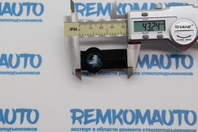 Фиксатор стекла стеклоподъёмника 770651