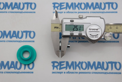 Обводной ролик стеклоподъёмника с клепкой 771243 Обводной ролик стеклоподъёмника с клепкой 771243