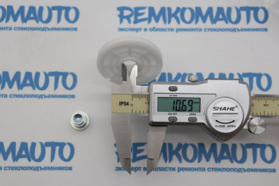 Обводной ролик стеклоподъёмника с клепкой 771331