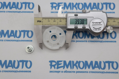 Обводной ролик стеклоподъёмника с клепкой 770954