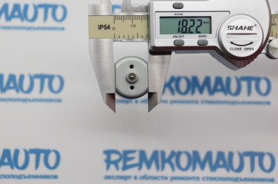 Моторчик (двигатель) центрального замка передней правой двери 772736