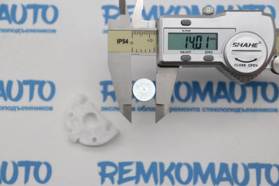 Обводной ролик стеклоподъёмника с клепкой 772407