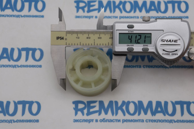 Ролик стеклоподъемника (катушка стеклоподъемника) 771593