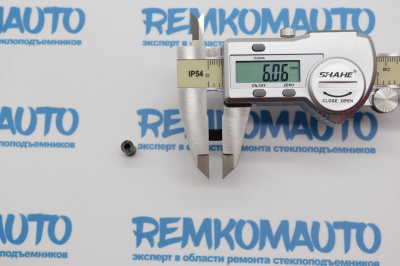 Комплект фиксаторов раздвижного окна Volkswagen Transporter 770170