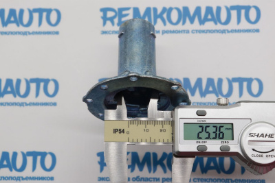 Кронштейн бокового зеркала двери Volkswagen Transporter T6/Amarok/Toyota Hilux 772672