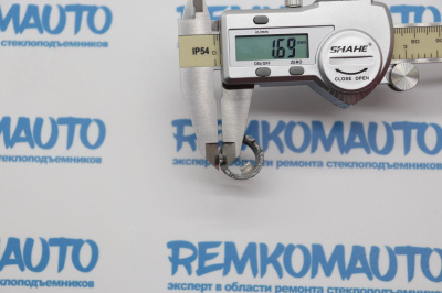 Стопорное кольцо личинки замка двери Volkswagen Golf 5/Golf 6 (перед. лев./прав.) 771599