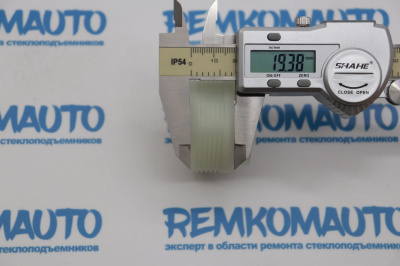 Ролик (катушка) стеклоподъемника левый 771697