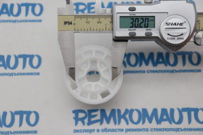 Ролик стеклоподъёмника (катушка стеклоподъемника) 772090