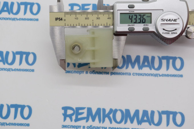 Фиксатор стекла стеклоподъёмника 771339