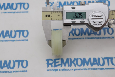 Ролик стеклоподъёмника (катушка стеклоподъемника) 770583