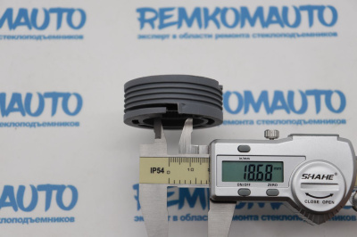 Ролик стеклоподъёмника (катушка стеклоподъемника) 770976