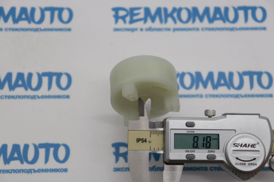 Ролик (катушка) стеклоподъемника левый 771697