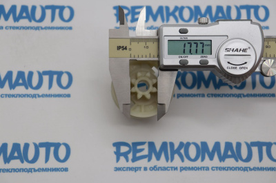 Ролик стеклоподъёмника (катушка стеклоподъемника) 770828