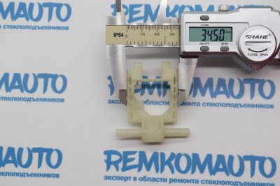 Фиксатор замка двери Volkswagen Caddy/Polo 4/Polo 5/Transporter T5/T6 772279