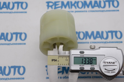 Ролик стеклоподъёмника (катушка стеклоподъемника) 770150