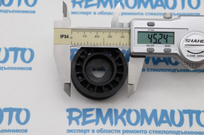 Ролик стеклоподъёмника (катушка стеклоподъемника) 771988