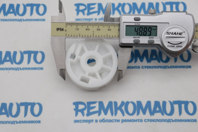 Ролик стеклоподъёмника (катушка стеклоподъемника) 771111