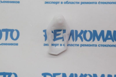 Фиксатор замка двери Mercedes Benz 771781