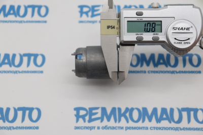 Кронштейн бокового зеркала двери BMW X5 E53 772375