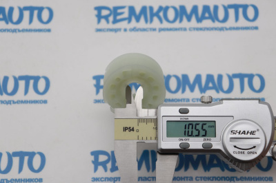 Ролик (катушка) стеклоподъёмника BMW/Saab/Seat/VW правый 770045