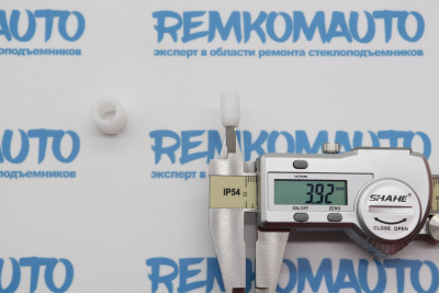 Фиксатор для направляющего держателя стеклоподъёмника 770028