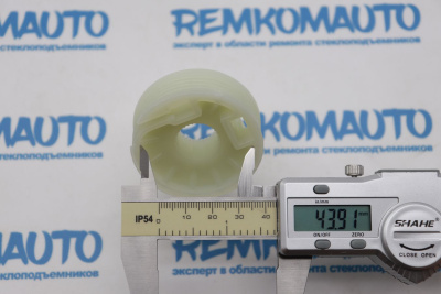 Ролик (катушка) стеклоподъёмника Iveco 771235