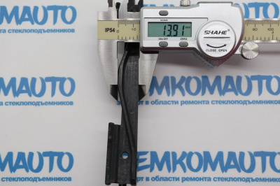 Фиксатор люка крыши Land Rover Freelander/Renault Scenic 772537