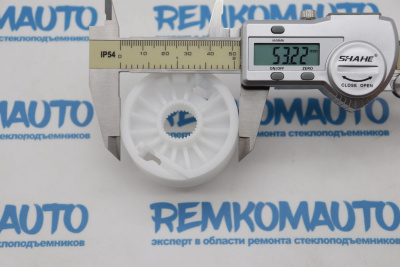 Ролик (катушка) стеклоподъёмника Iveco 771231