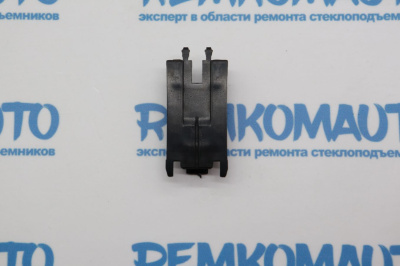 Фиксатор ручки двери Renault Master 3/Opel Movano 770555