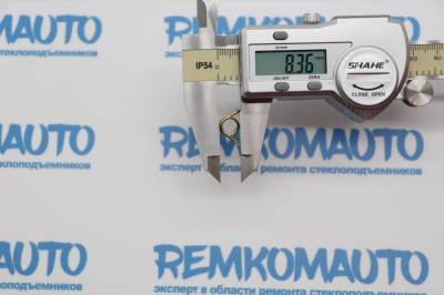 Пружина замка двери Fiat Linea/ Volkswagen Transporter T4 правая 772516