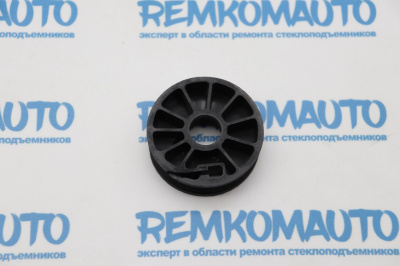Ролик стеклоподъёмника (катушка стеклоподъемника) 770485