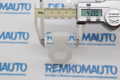 Фиксатор стекла стеклоподъёмника 770536