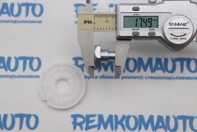 Обводной ролик стеклоподъёмника с клепкой 770625