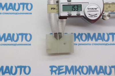 Фиксатор стекла стеклоподъёмника Ford 772765