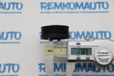 Ролик стеклоподъёмника (катушка стеклоподъемника) 772416