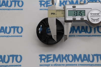 Ролик стеклоподъёмника (катушка стеклоподъемника) 770893