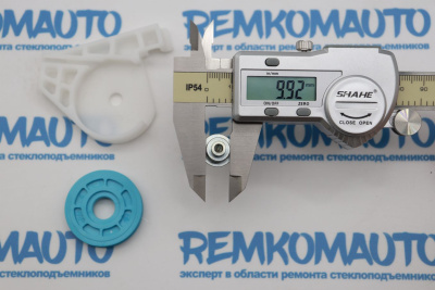 Обводной ролик стеклоподъемника (комплект) 770937