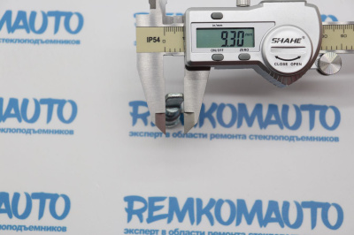 Шток личинки замка двери (39мм) Volkswagen Caddy/Transporter T5 770255