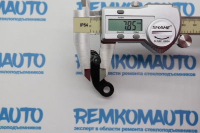 Фиксатор замка двери Fiat Linea (перед. прав.) 772404